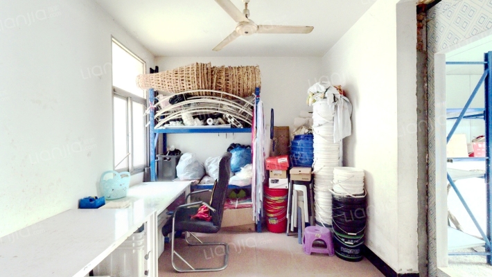 中铁四局四公司医院住宅楼二手房实景图