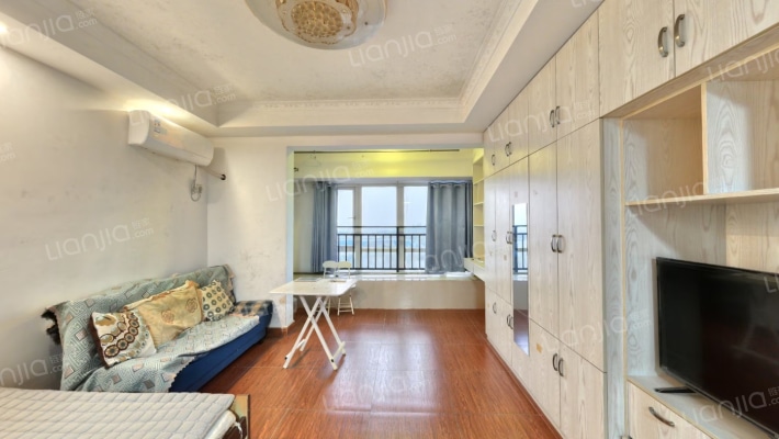 美利新世界二手房实景图