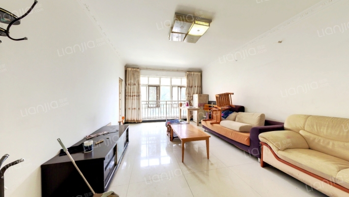 怡锦苑北区二手房实景图