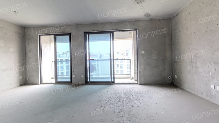 仟坤天玺二手房实景图