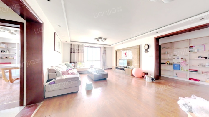 新东南公寓二手房实景图