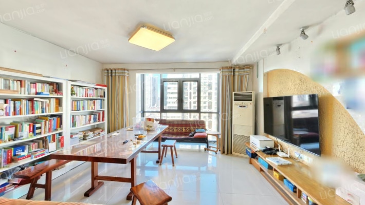 华宫小区二手房实景图