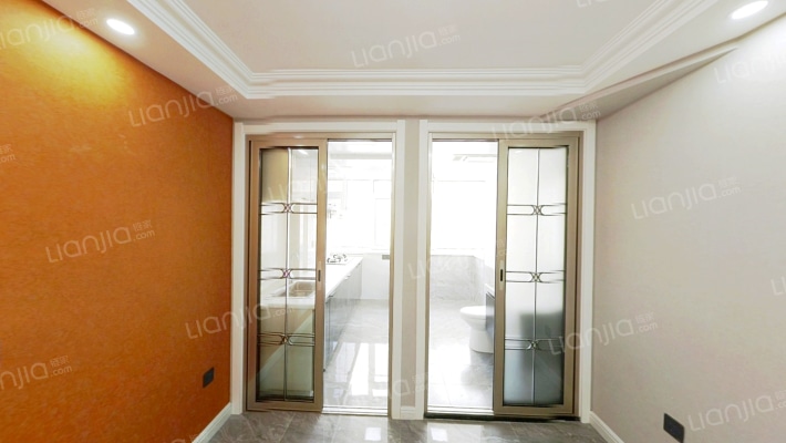 虹桥小区二手房实景图