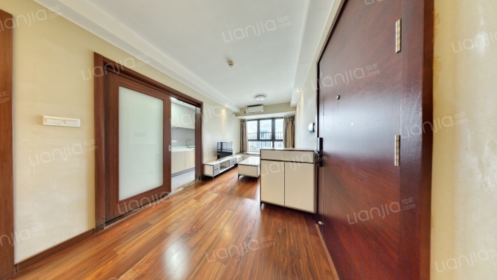 万科时代广场二手房实景图