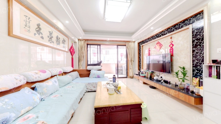 加旺花苑二手房实景图