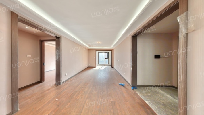 剑桥郡十期凡尔赛花园二手房实景图