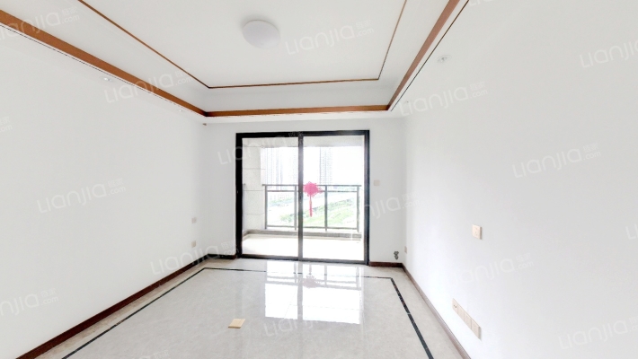 世茂国风滨江二手房实景图