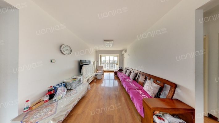 夏洛兹花园二手房实景图