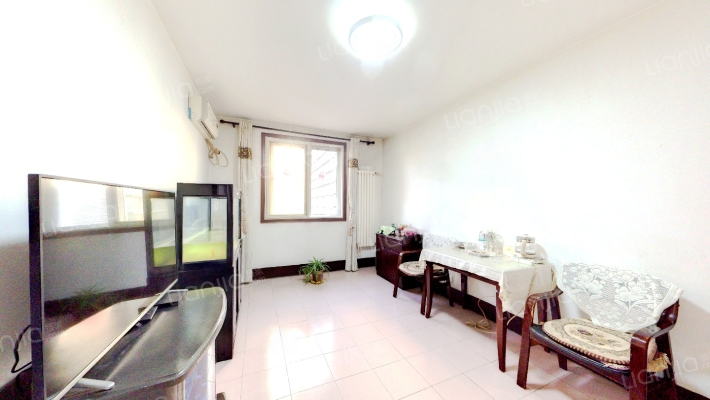 地毯楼二手房实景图