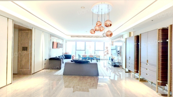 尚东柏悦府二手房实景图