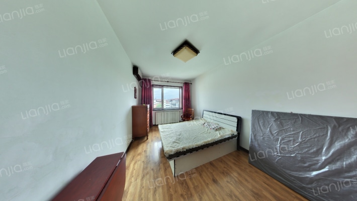 宾馆温泉公寓二手房实景图