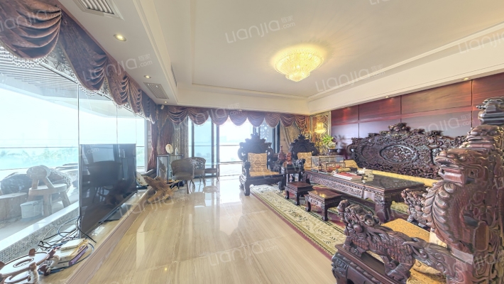 山海一品别墅二手房实景图