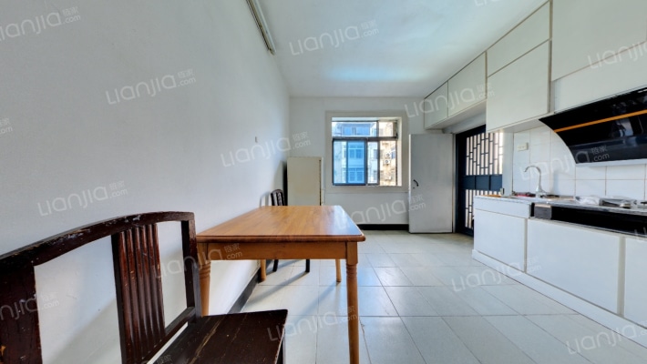 南新村二手房实景图