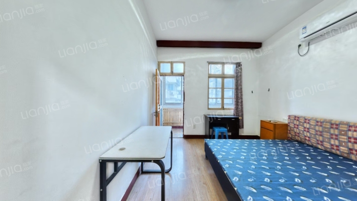 大学路110号二手房实景图