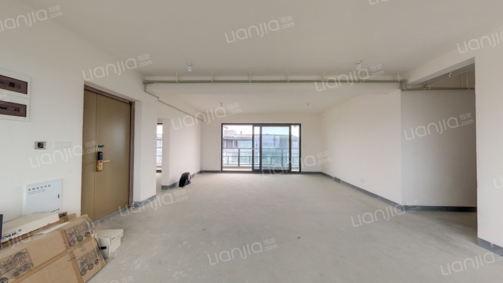 鸿翔东望樾府二手房实景图