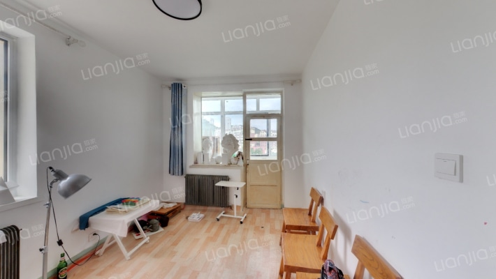 秀峰东园二手房实景图