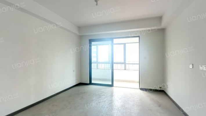 四季雅院二手房实景图