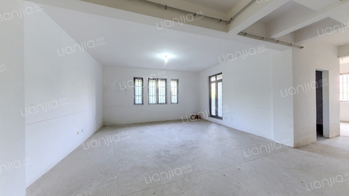 丽天花园二手房实景图