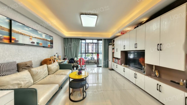 龙光玖誉湾二手房实景图