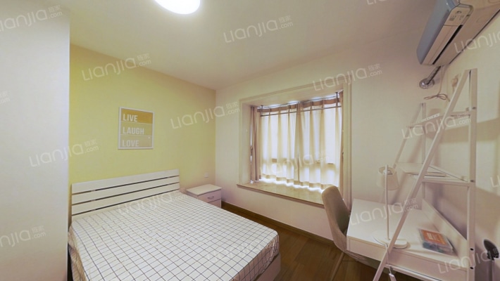 枫情国度尚园二手房实景图