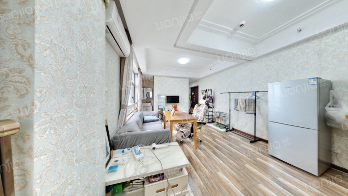 光谷one39公寓二手房实景图