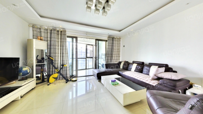 金河国际华庭二手房实景图