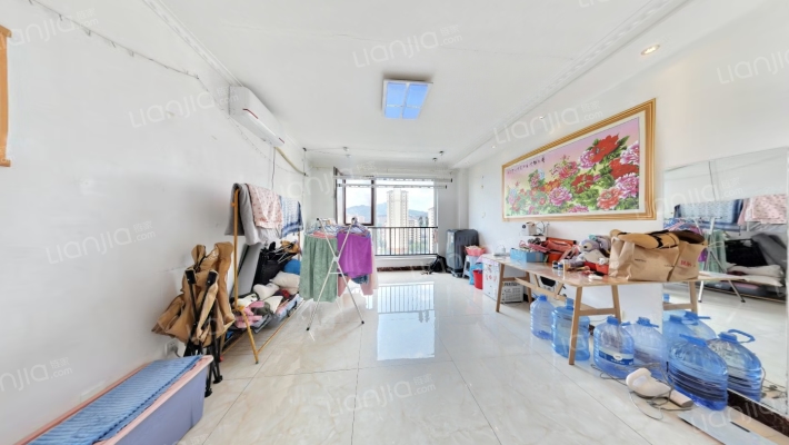 鑫江水青花园二手房实景图