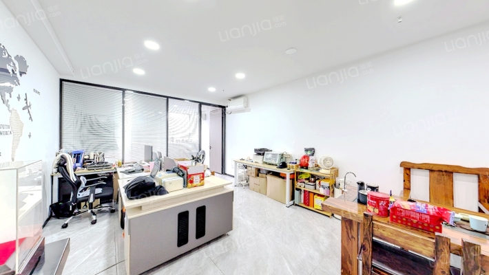 罗宾森顶峰光辉二手房实景图