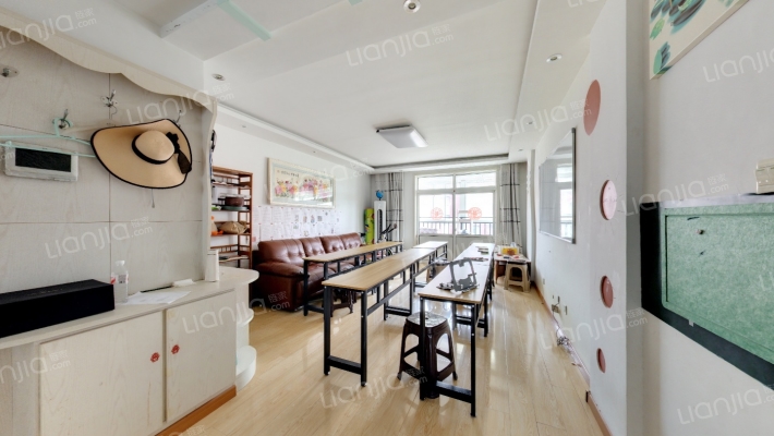 清华园胶州二手房实景图