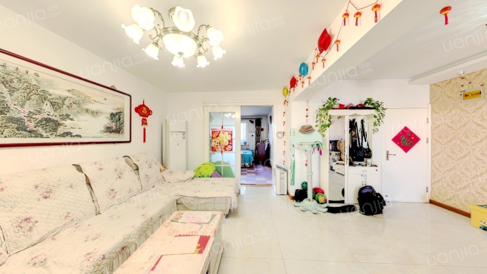 淦江东里二手房实景图