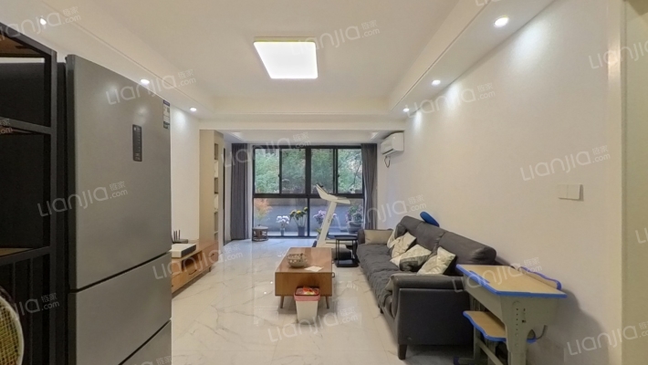 新纪元银海湾二手房实景图