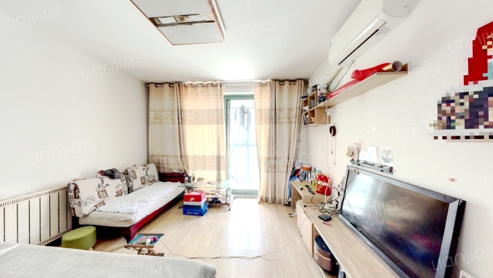 窝洛村东山小区二手房实景图