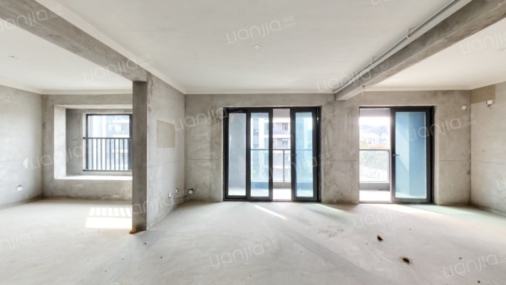 世茂桃园二手房实景图