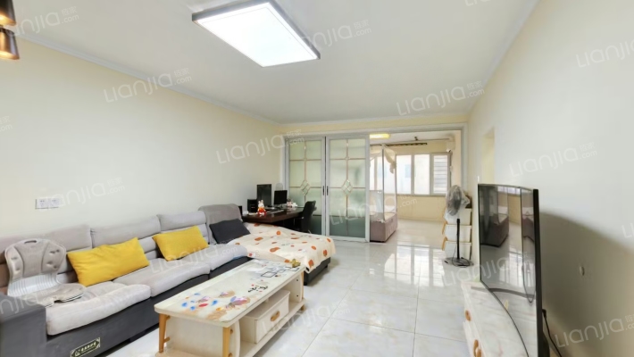 伟业花园二手房实景图