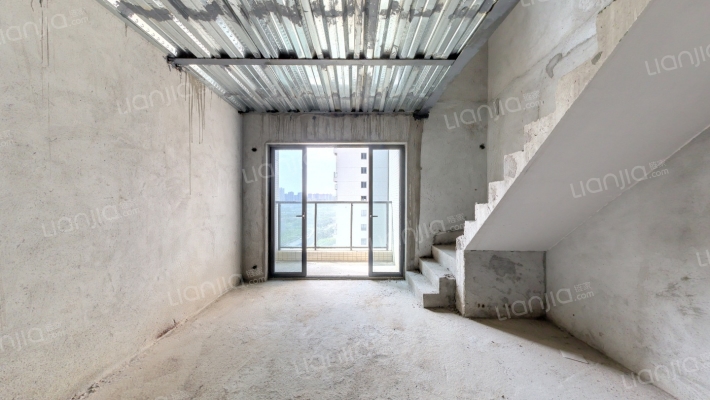 方直彩虹公馆二手房实景图