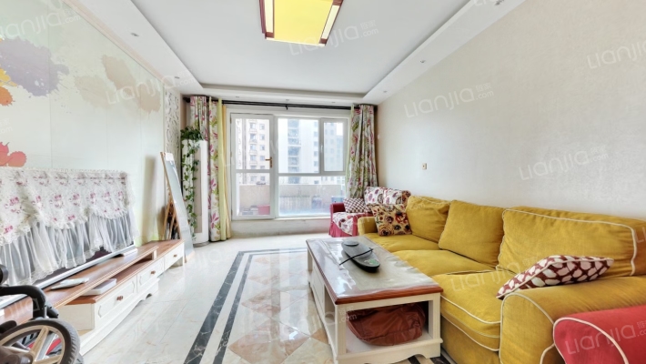 桦林·颐和苑二手房实景图