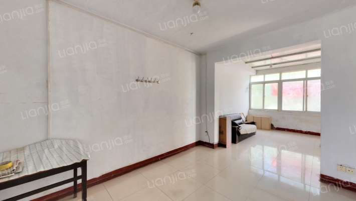 十二粮店家属院二手房实景图