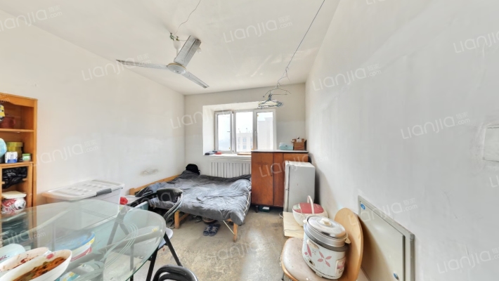 勤俭新苑二手房实景图