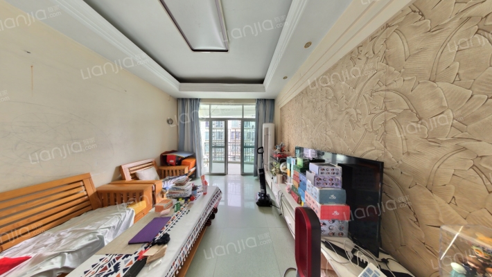 俊景花园C区二手房实景图