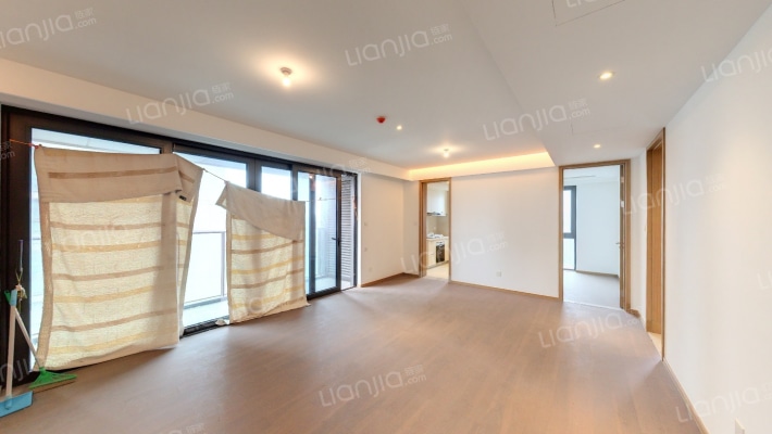 融创涌宁府二手房实景图