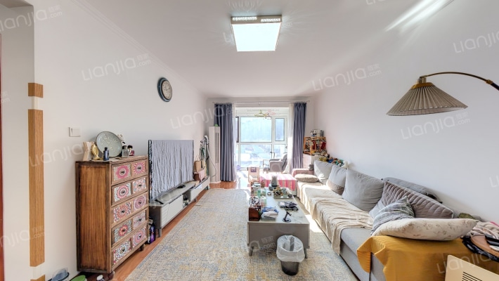 黄金蓝湾二手房实景图