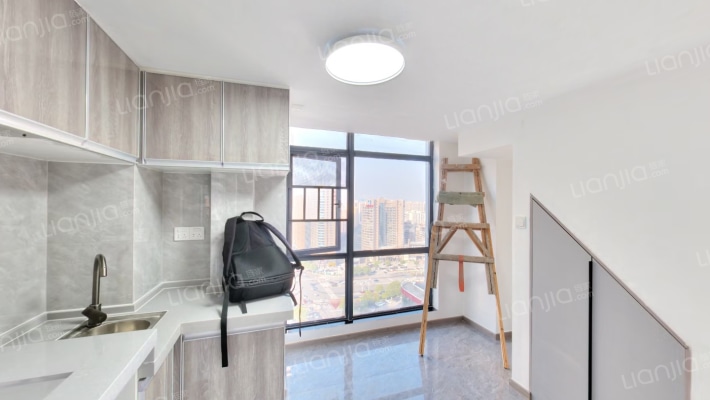 新长海尚都国际二手房实景图