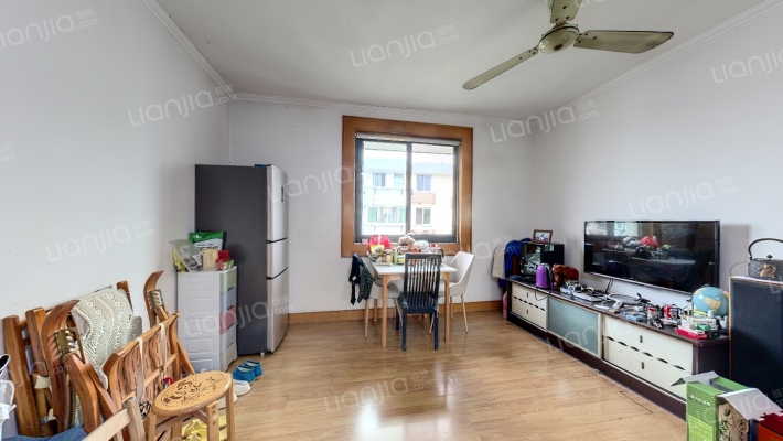 中为苑二手房实景图