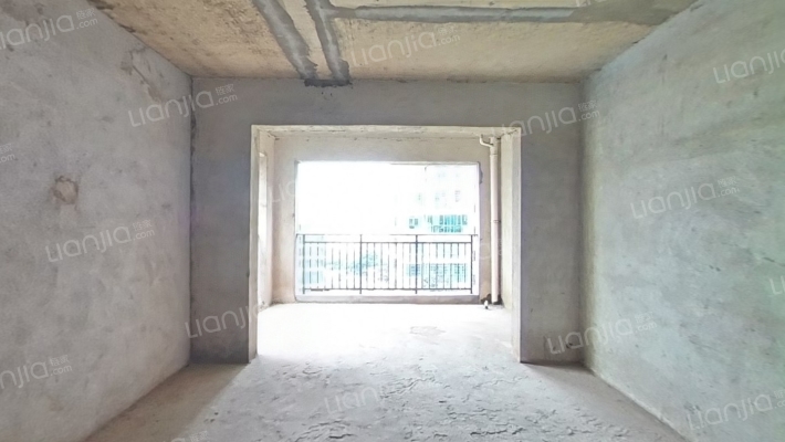 紫御华府二手房实景图