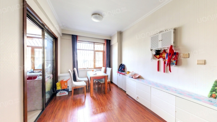 五一小区二手房实景图