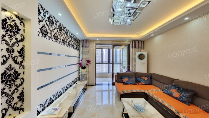 中天翡丽湾二手房实景图