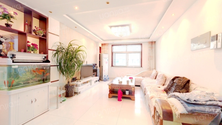 西贾新村二手房实景图