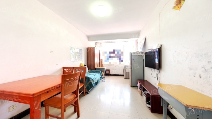 华通花园四区二手房实景图