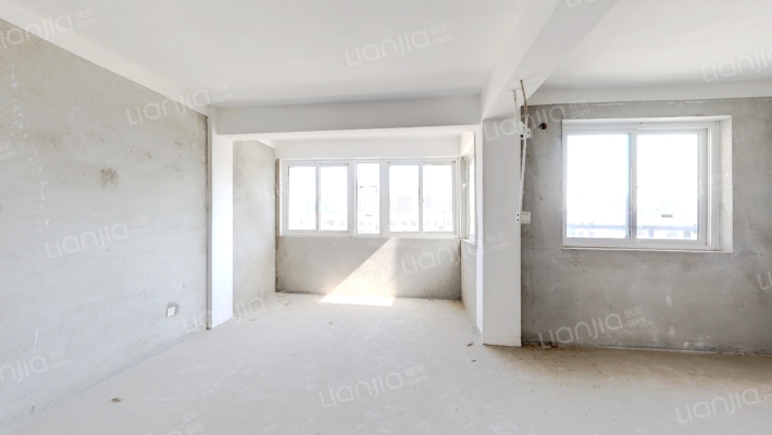 德胜凯旋花园二手房实景图