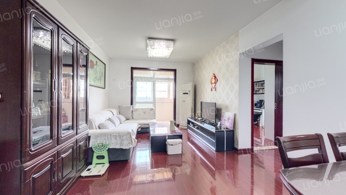 物产小区二手房实景图